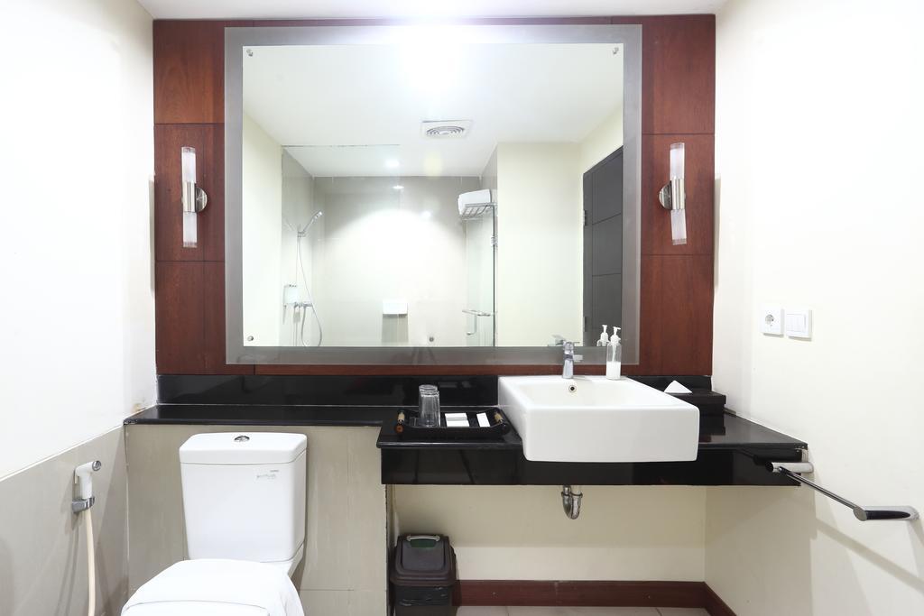 Zen Rooms Legian Dewi Sri Kuta Lombok Zimmer foto